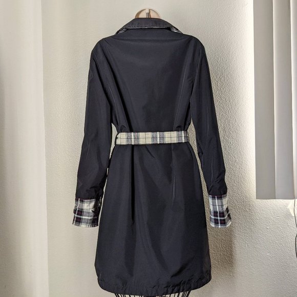 Bernardo Reversible Plaid Water Resistant Raincoat / Trenchcoat - Picture 8 of 12